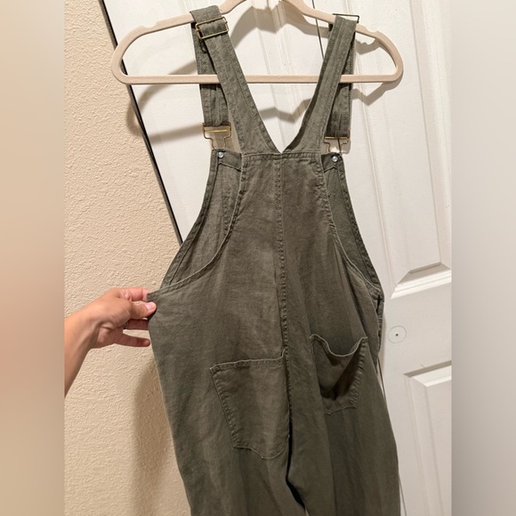 WeWoreWhat Linen100% Basic Overalls Jumpsuit in Olive Green , size M - Picture 4 of 14